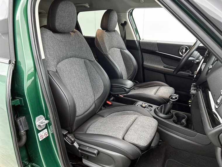 Vehicle Image 41