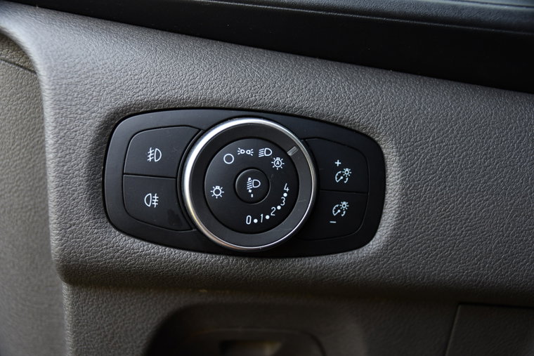 Vehicle Image 30