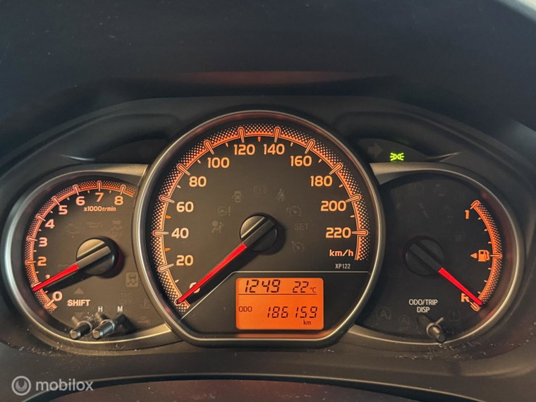 Vehicle Image 14
