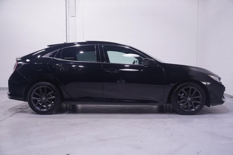 Vehicle Image 17