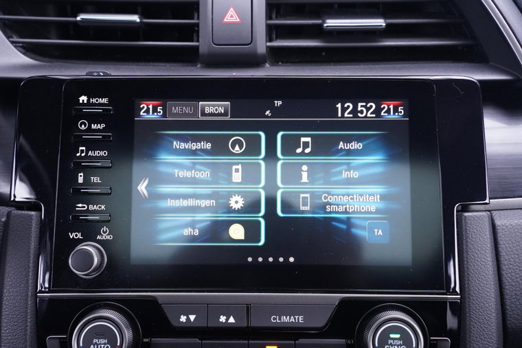 Vehicle Image 37