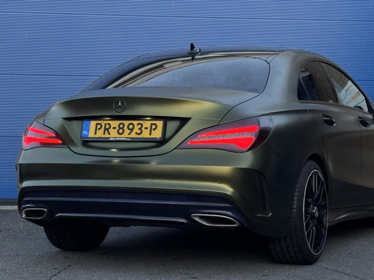 Vehicle Image 28