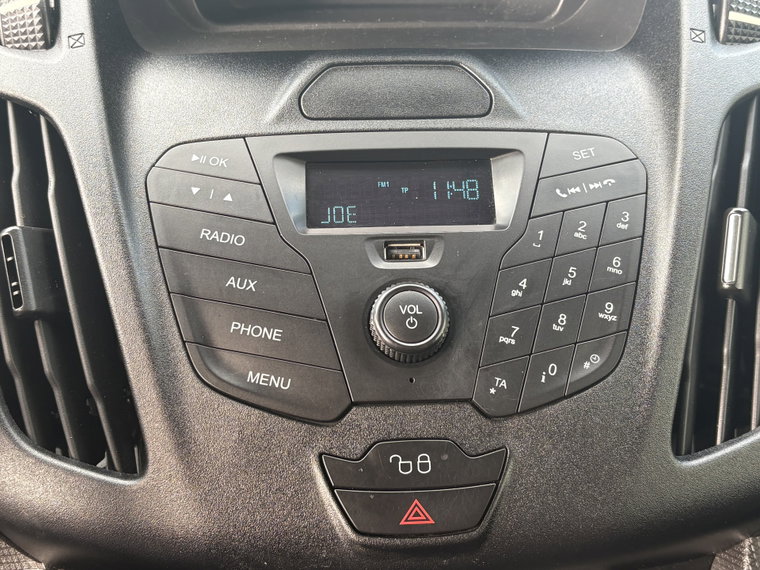Vehicle Image 17