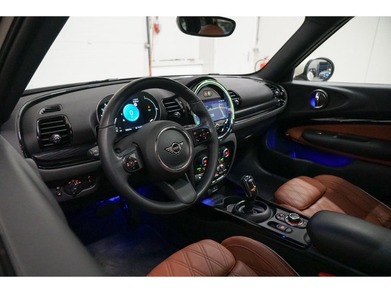 Vehicle Image 39