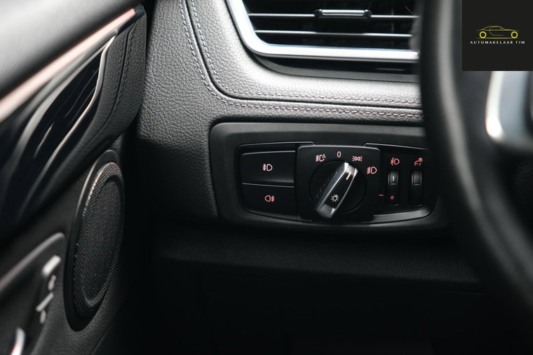 Vehicle Image 53