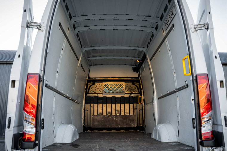 Vehicle Image 10