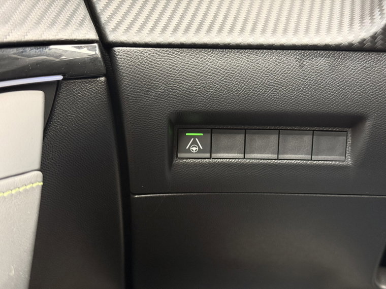 Vehicle Image 42
