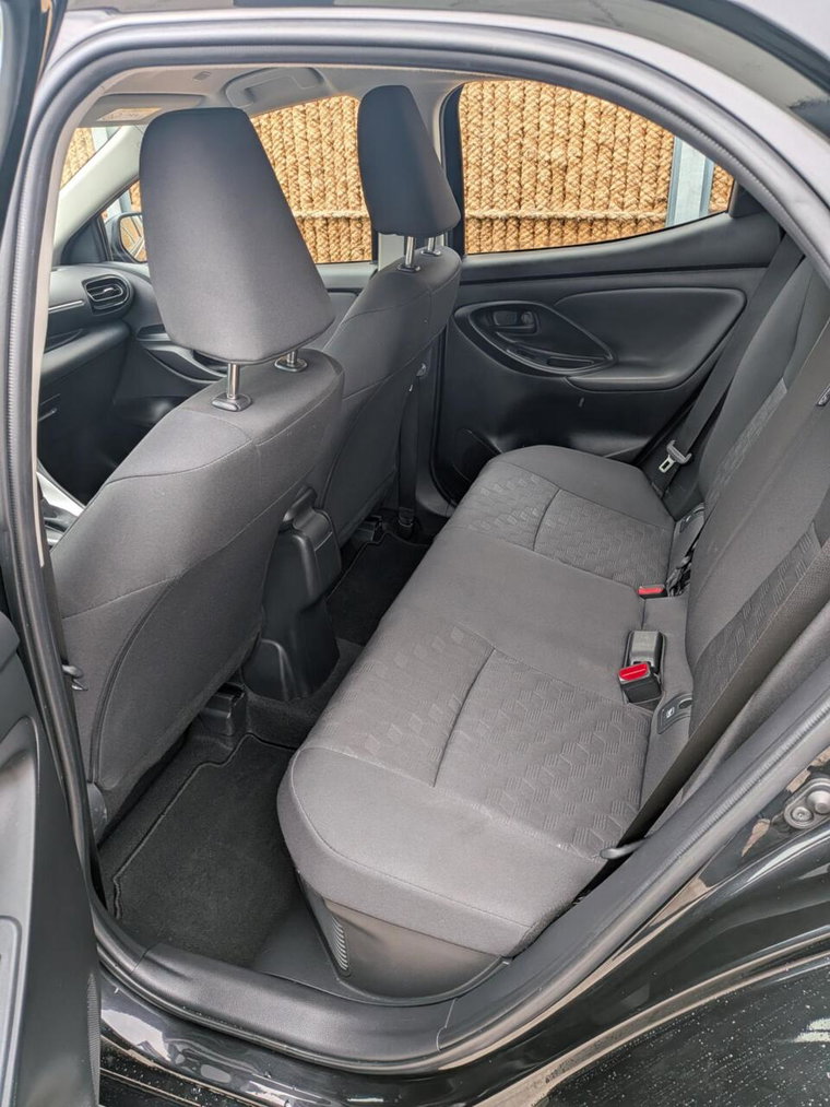 Vehicle Image 7