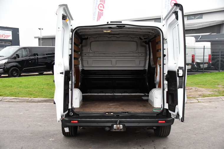 Vehicle Image 31