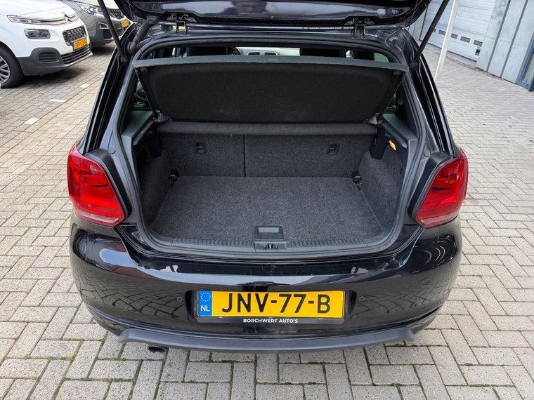 Vehicle Image 33