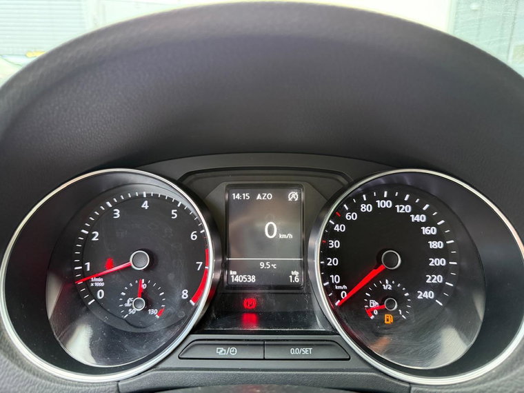 Vehicle Image 38