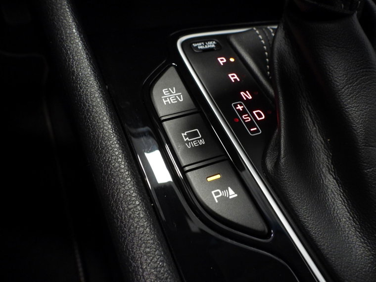 Vehicle Image 22