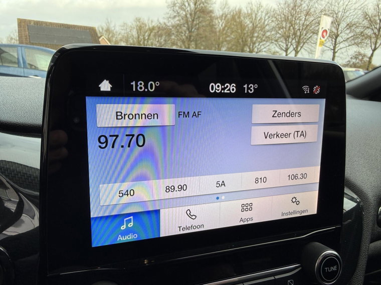 Vehicle Image 20