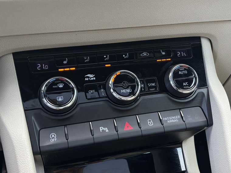 Vehicle Image 40