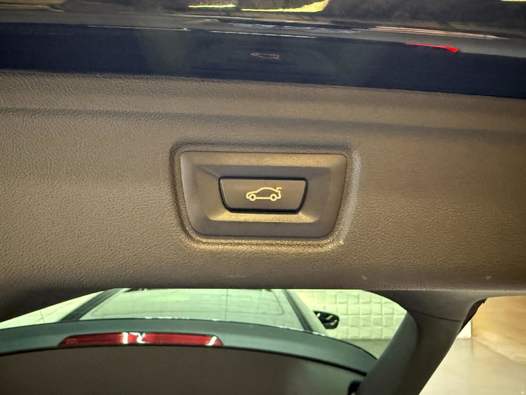 Vehicle Image 41