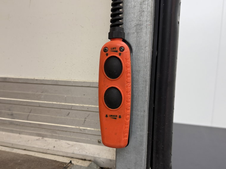 Vehicle Image 23