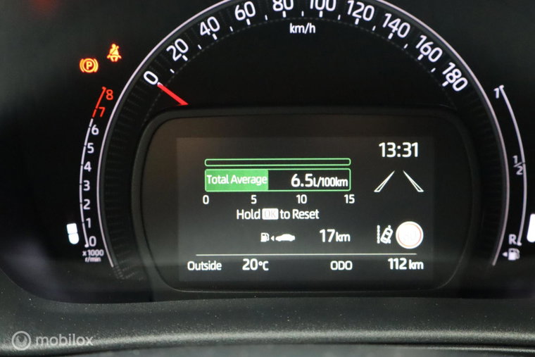 Vehicle Image 12