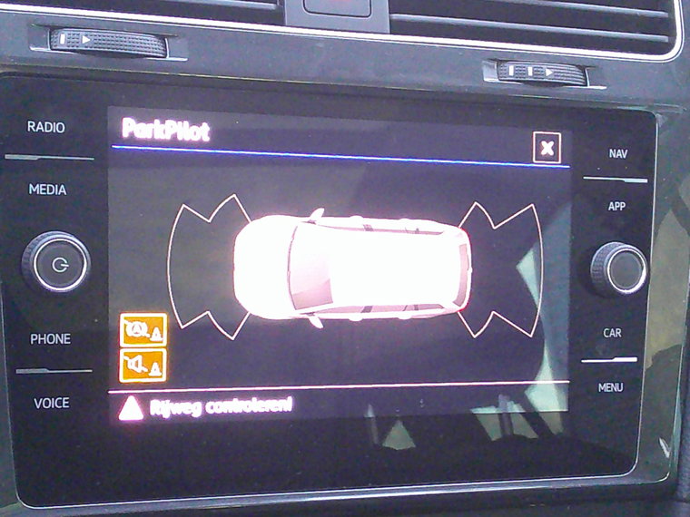 Vehicle Image 14