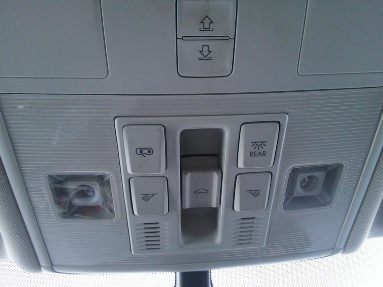 Vehicle Image 23