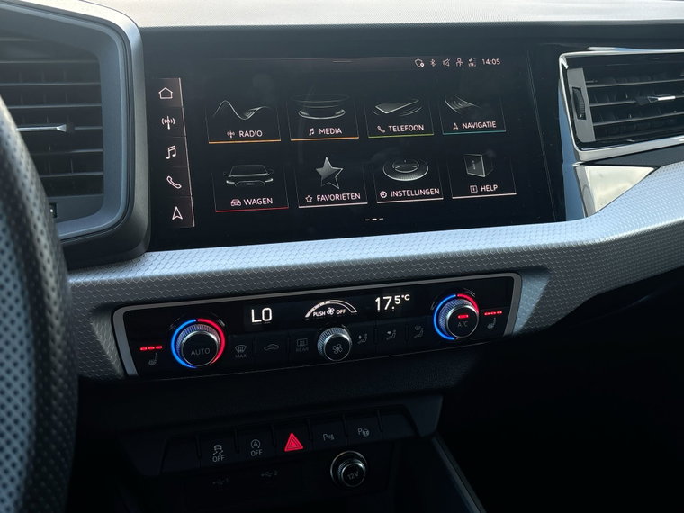 Vehicle Image 23
