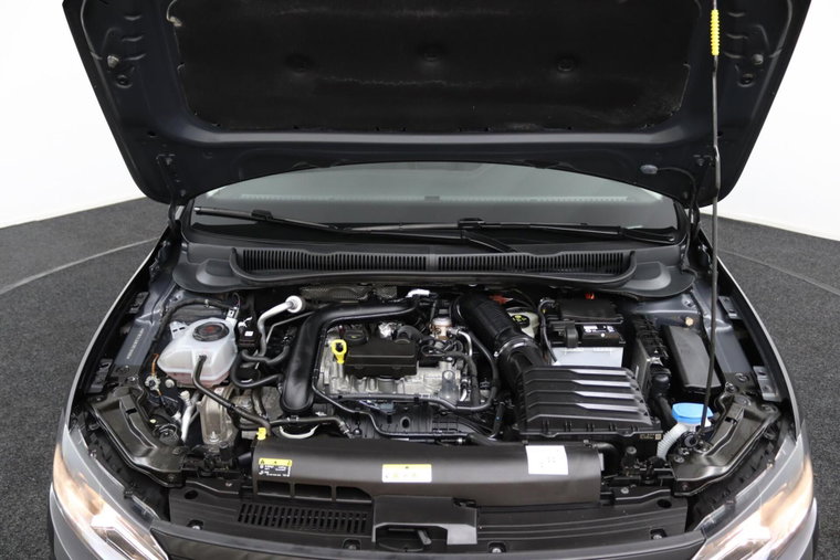 Vehicle Image 39