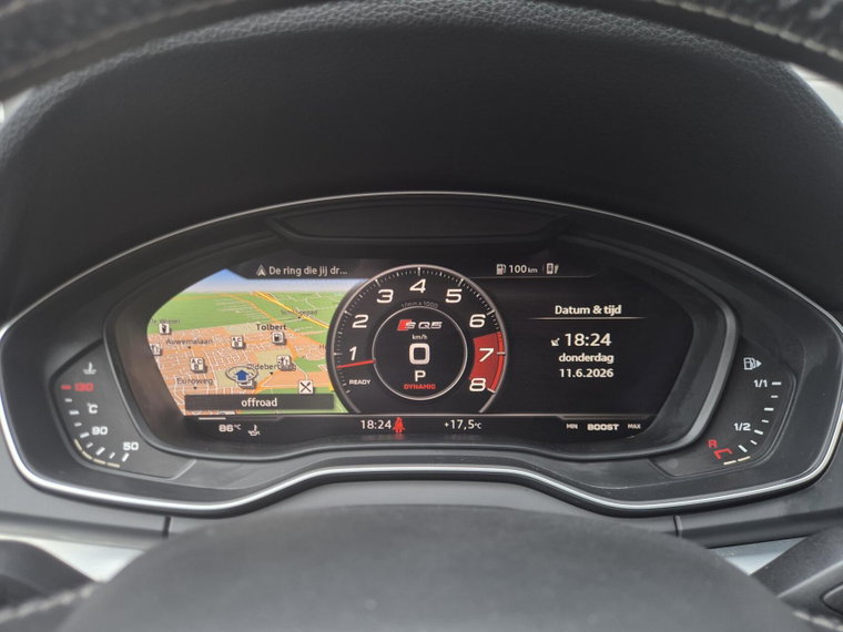 Vehicle Image 26