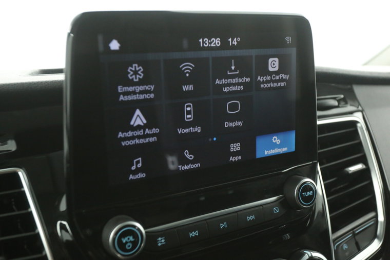 Vehicle Image 18