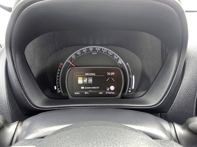 Vehicle Image 28