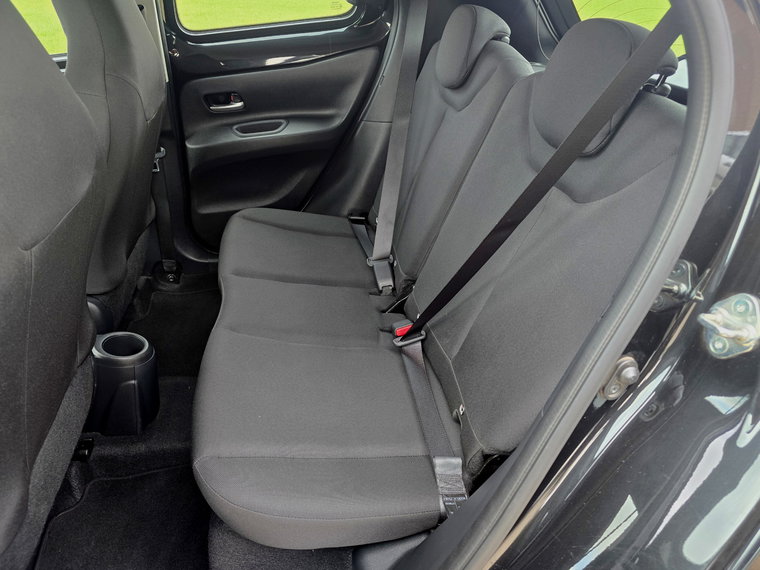 Vehicle Image 31