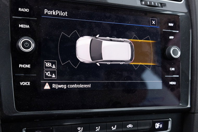 Vehicle Image 21