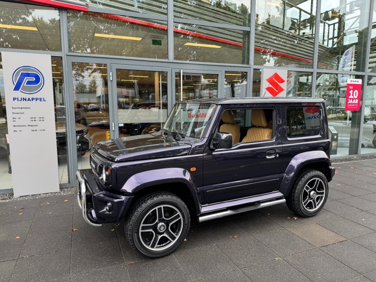 Vehicle Image 23