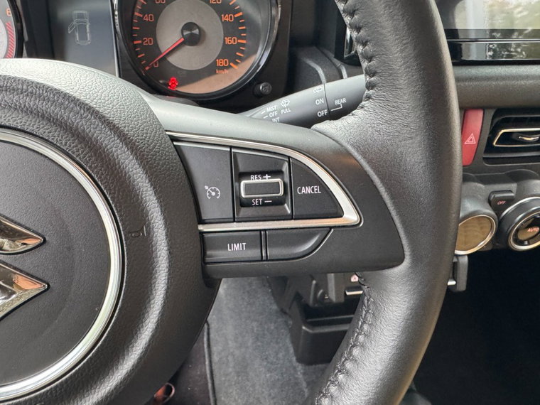 Vehicle Image 27