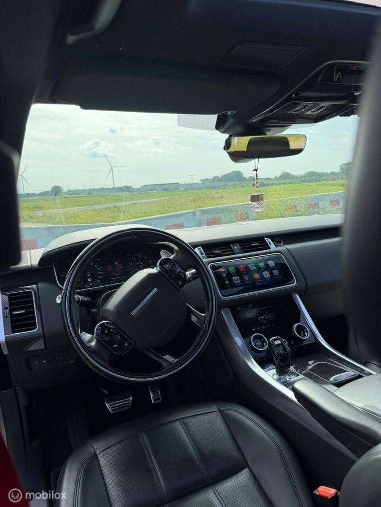 Vehicle Image 24