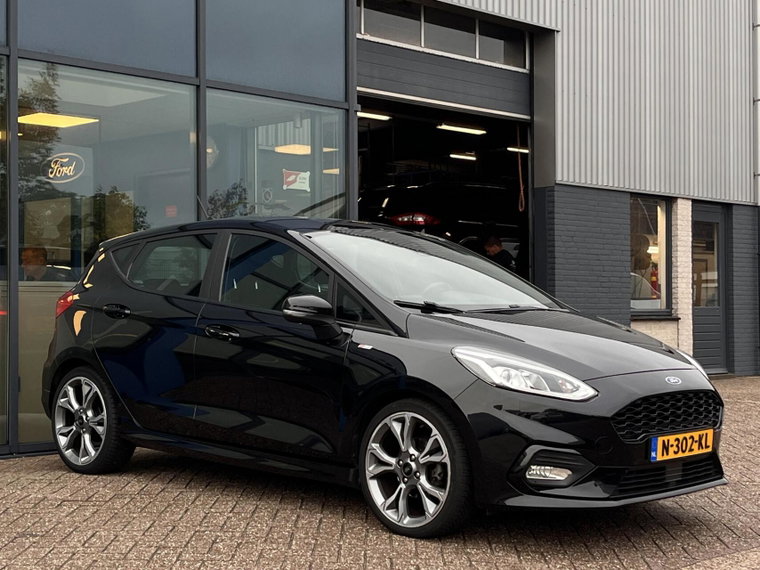 Vehicle Image 7