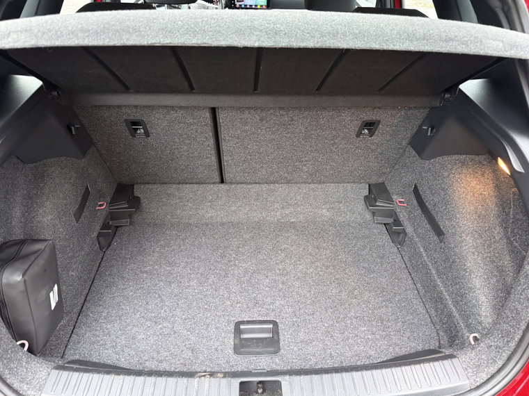 Vehicle Image 26