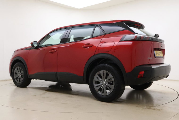 Vehicle Image 12
