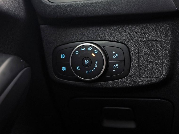 Vehicle Image 24