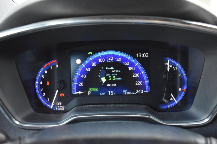 Vehicle Image 13