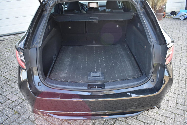 Vehicle Image 9