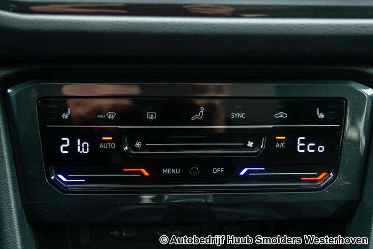 Vehicle Image 45