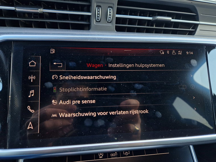 Vehicle Image 37