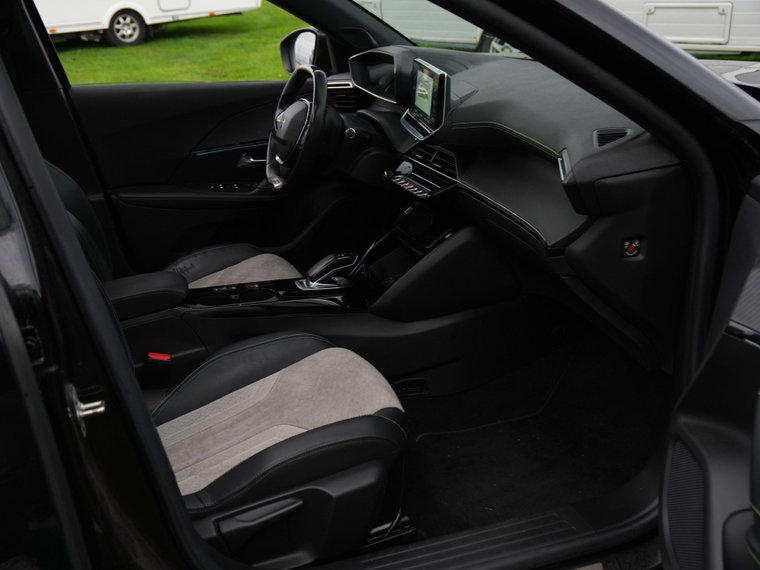 Vehicle Image 39