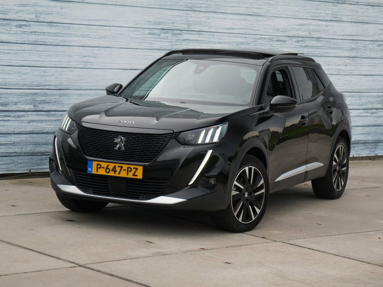 Vehicle Image 8