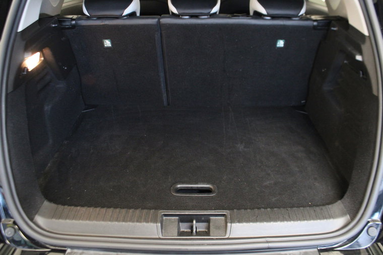 Vehicle Image 22
