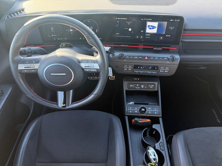 Vehicle Image 17