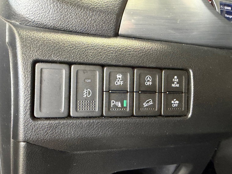 Vehicle Image 17