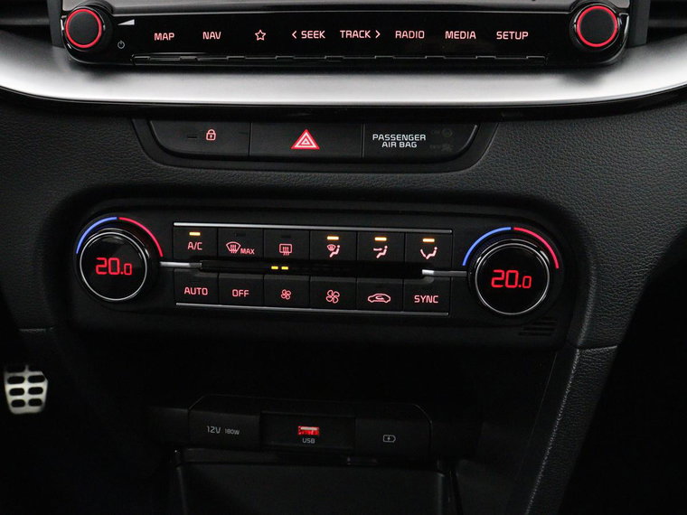 Vehicle Image 26