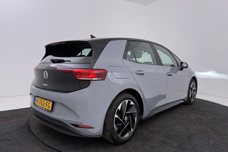 Vehicle Image 37