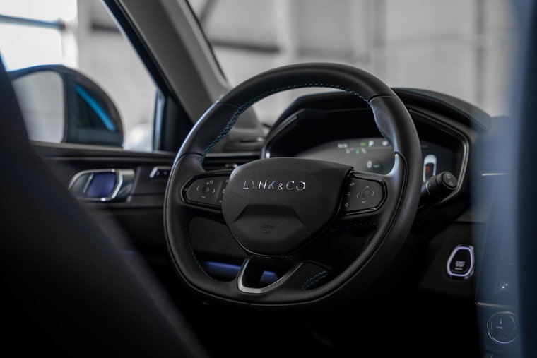 Vehicle Image 18