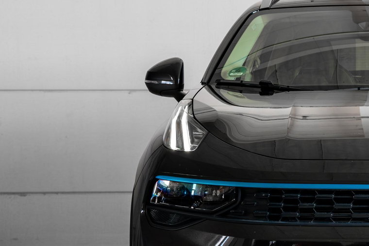 Vehicle Image 4